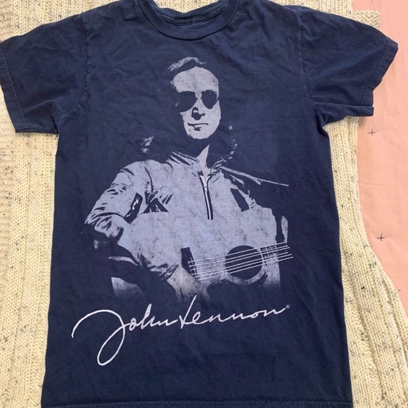 John Lennon Beatles Guitar Signature Portrait Live Nation Merchandise Navy Blue - Picture 2 of 7